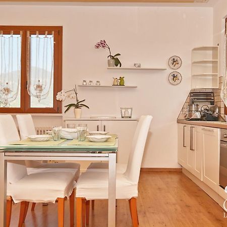 Appartamento Il Moresine Roe Exterior foto